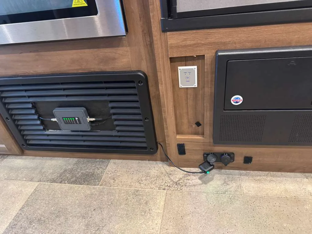 RV electrical control board replacement in Miami-Dade County